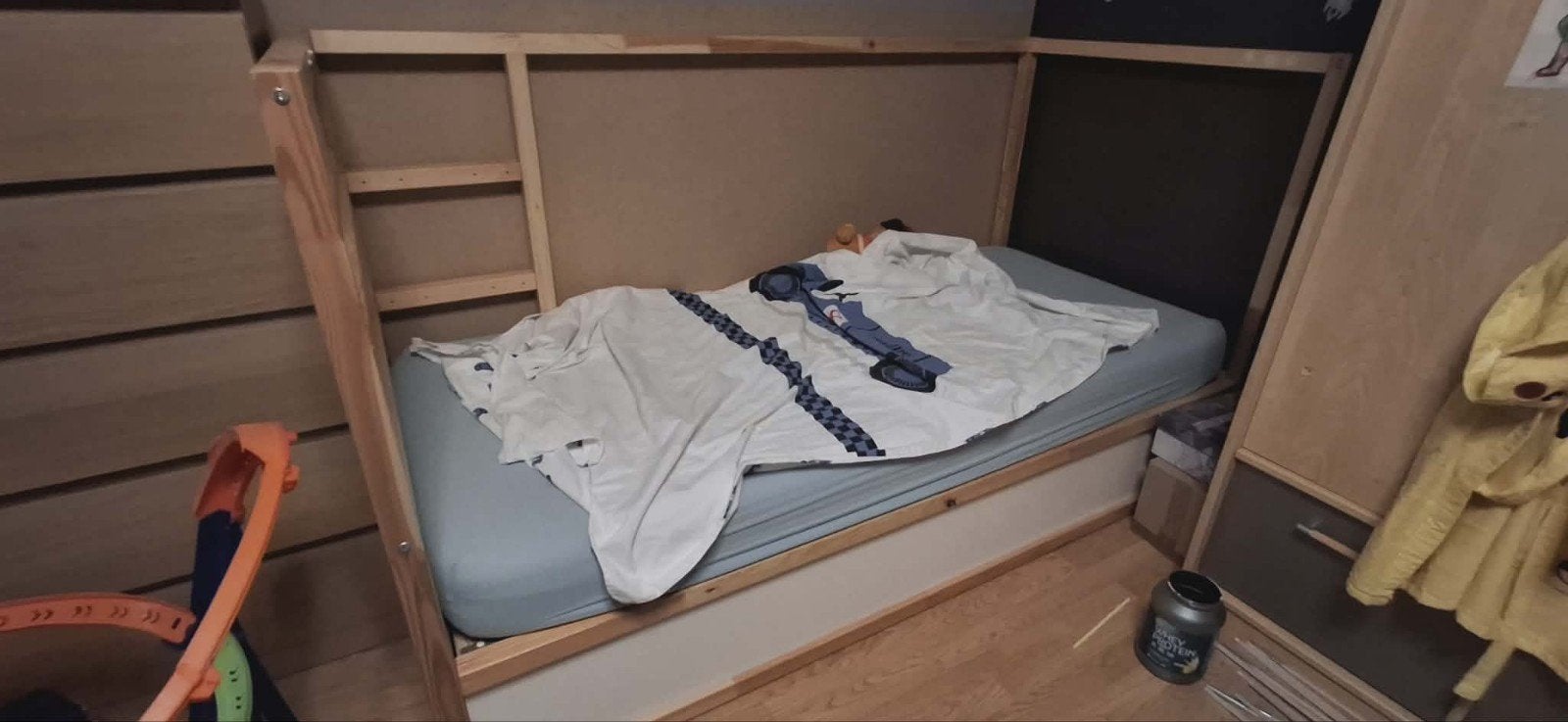 Half-hoogslaper 90x200, Ophalen, Matras