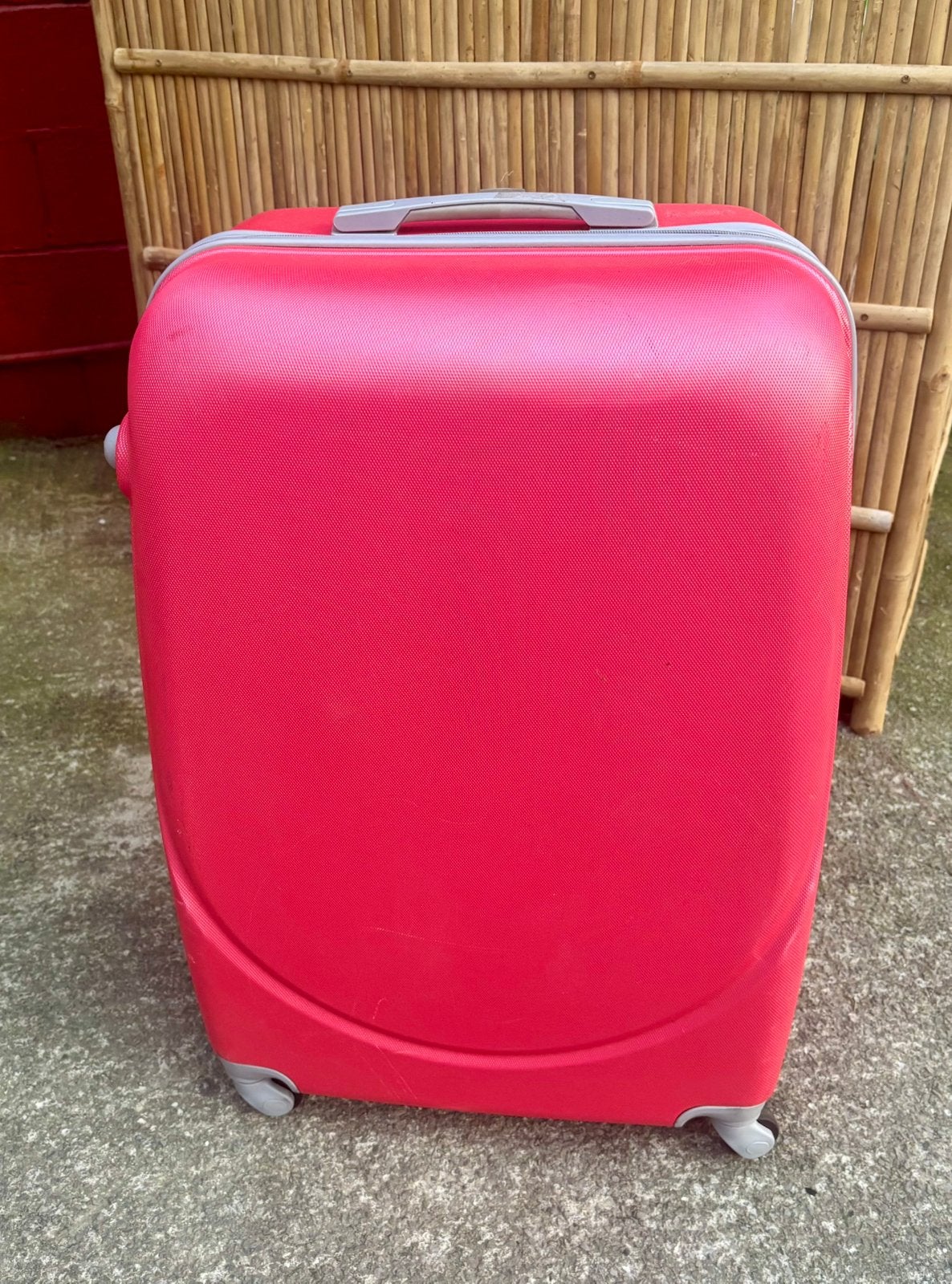Valise a roulettes, Bijoux, Sacs & Beauté, Valises, Enlèvement, Utilisé, Roulettes