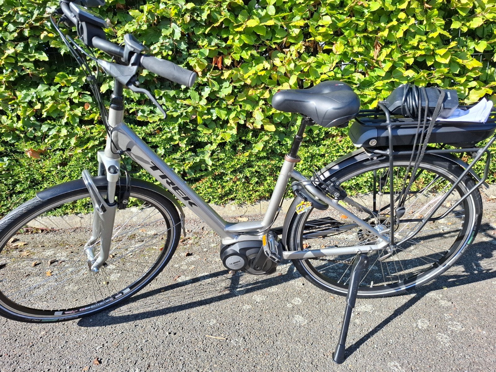 ​Mooie Trek Elektrische Damesfiets / E-bike (Frame 55 cm) –, Ophalen of Verzenden, Versnellingen