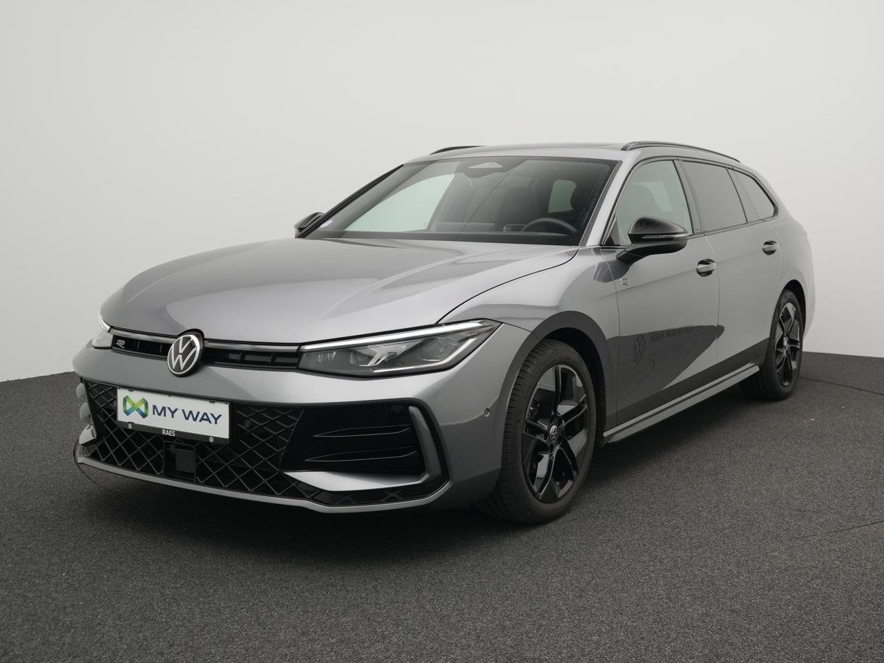 Volkswagen Passat SW Passat R-Line 1,5 l eTSI OPF 110 kW (15, Autos, Argent ou Gris, Achat, Break, Automatique