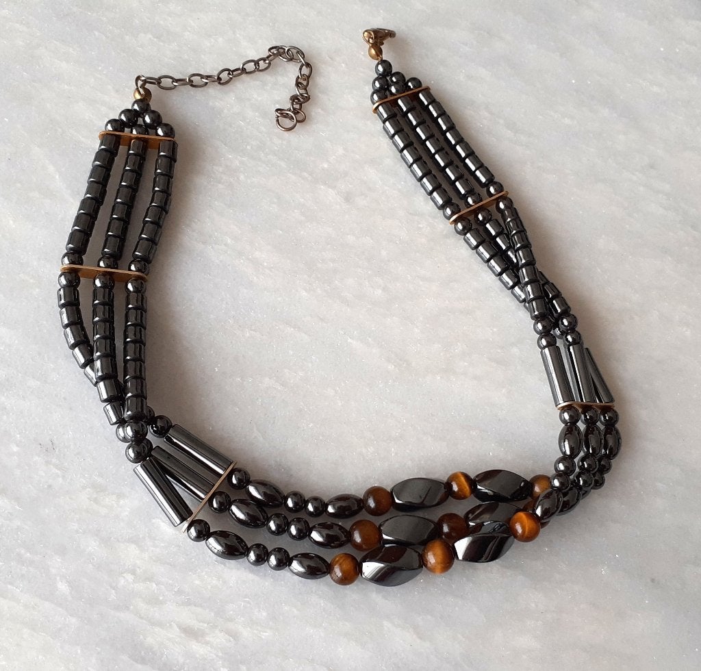 choker vintage hematiet en tijgeroog, Bijoux, Sacs & Beauté, Colliers, Neuf, Réglable, Pierre ou Minéral, Enlèvement ou Envoi