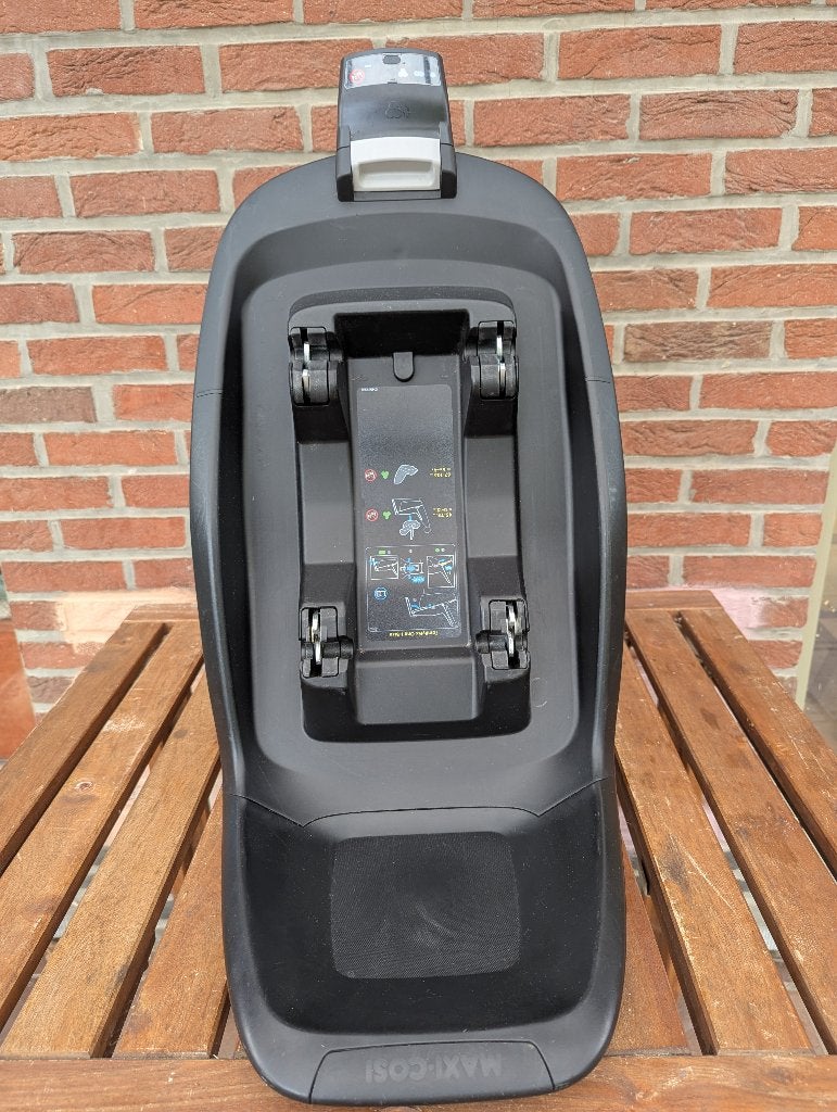 Maxi Cosi Familyfix one-i-size, Enfants & Bébés, Sièges auto, Mode veille, 0 à 18 kg, Enlèvement, Utilisé