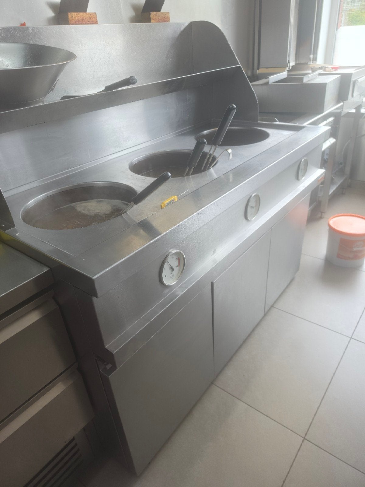 friteuse bertand professionnels doit être réglé, Enlèvement ou Envoi