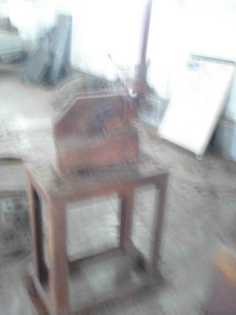vieux ciseaux à metaux sur  base en métal, avec un long bras, Bricolage & Construction, Enlèvement, Utilisé