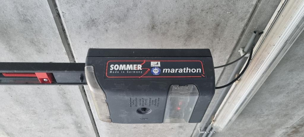 Motor sectionale garagepoort Sommer Marathon, Ophalen, Gebruikt