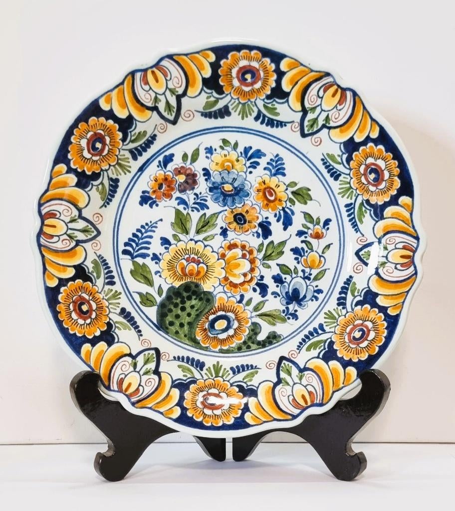 Bord/schotel in gekleurde Delft., Ophalen of Verzenden