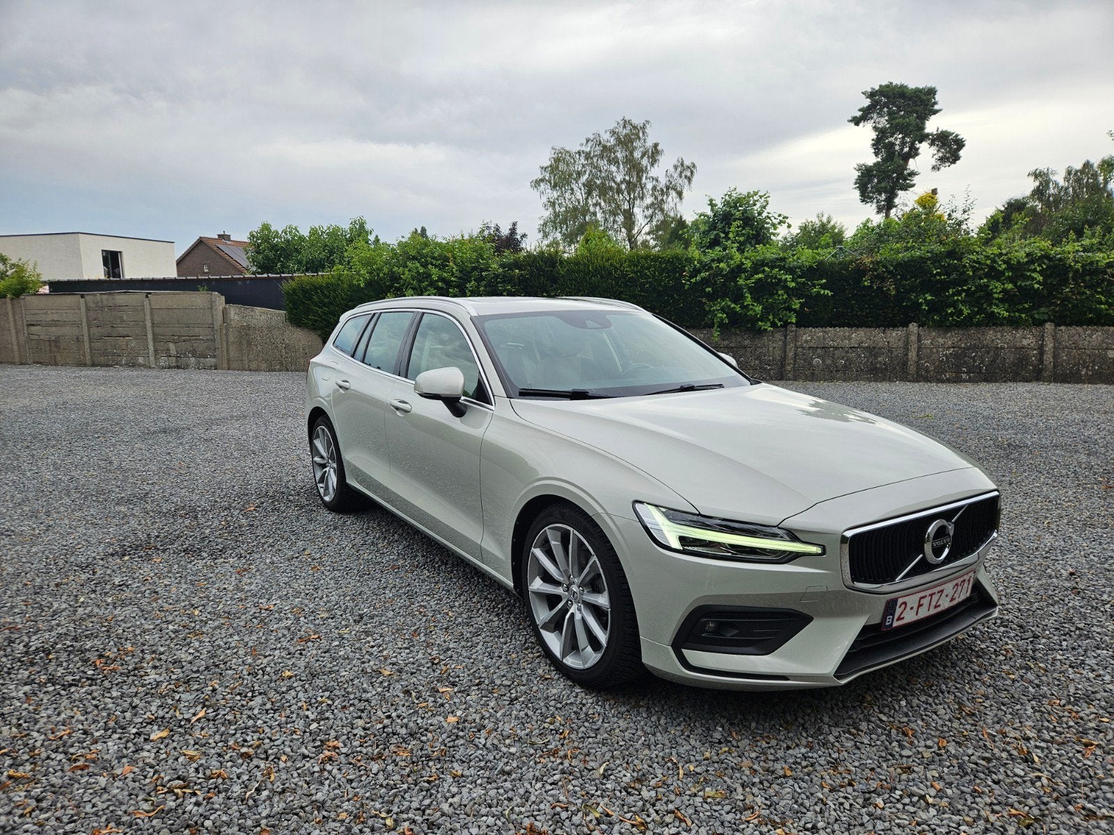 Volvo V60 D3 Momentum Pro | Automaat |Full Volvo historie, Auto's, Dealer onderhouden, 1800 kg, 4 cilinders, 1969 cc