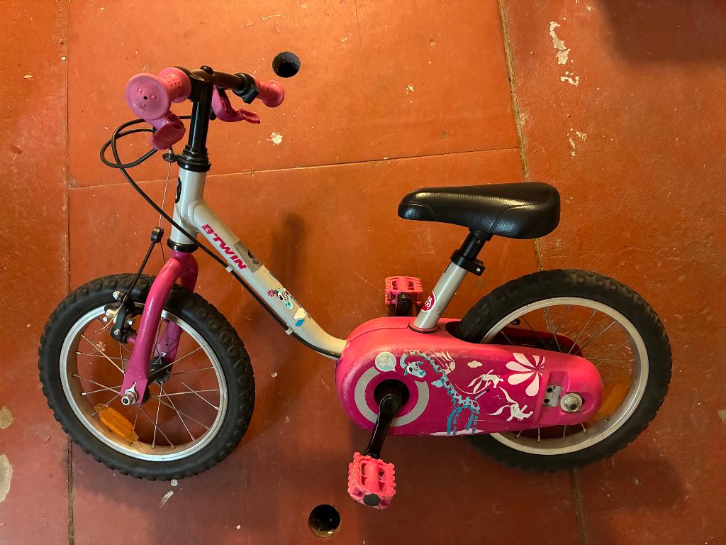 BTWIN VELO 14" GIRA 2 14, vélo rose, Vélos & Vélomoteurs, Enlèvement, Utilisé, B-Twin
