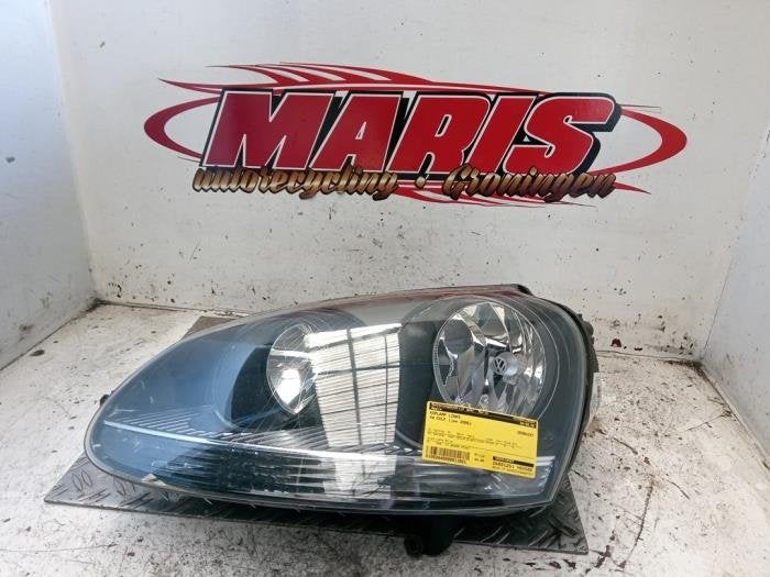 Koplamp links van een Volkswagen Golf, Gebruikt, -, Volkswagen, -