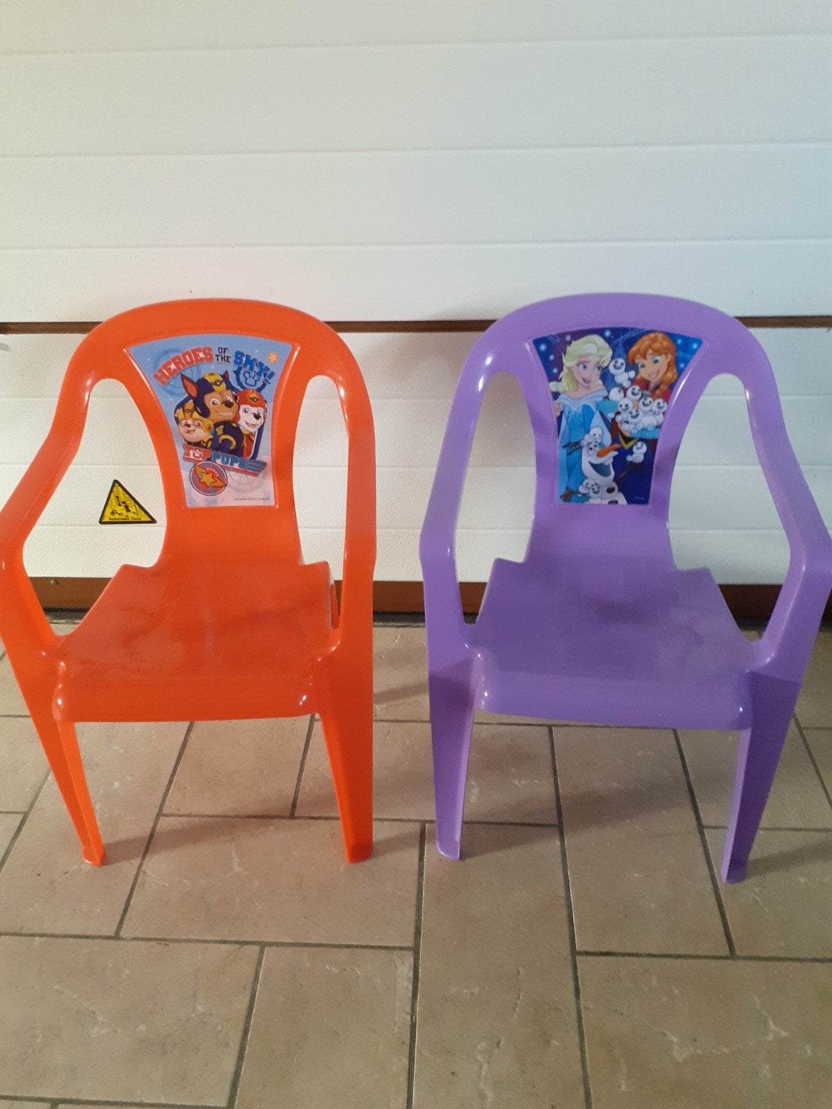 kinderstoeltje (2), Enlèvement, Utilisé