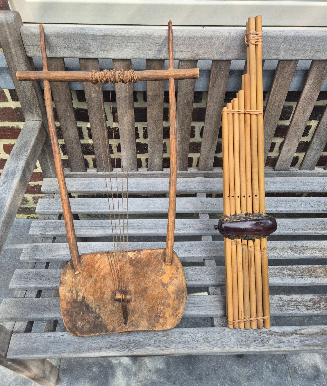 Ethiopische krar + bamboe blaasinstrument, Ophalen