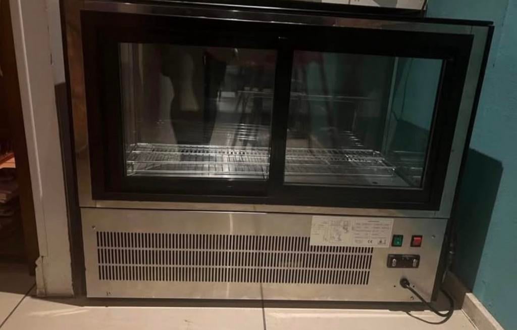 Vitrin frigo, Enlèvement