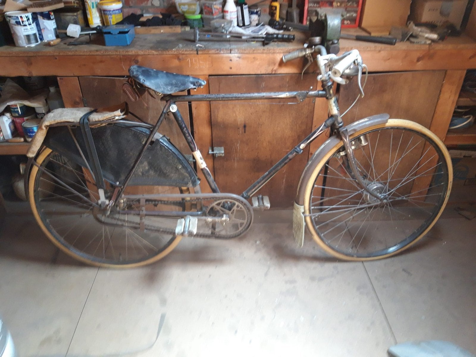 “Van Hauwaert” Antieke herenfiets, Ophalen