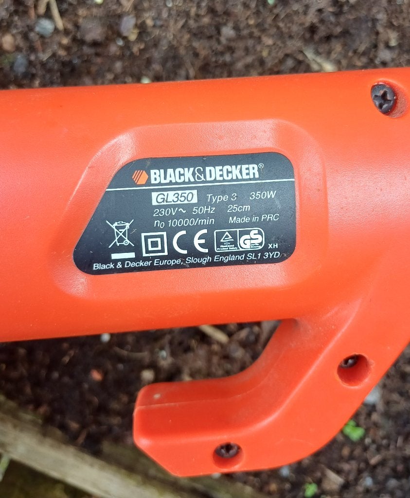 GRASTRIMMER OP 220 VOLT, Ophalen, Gebruikt, Black&Decker, 10 tot 30 cm