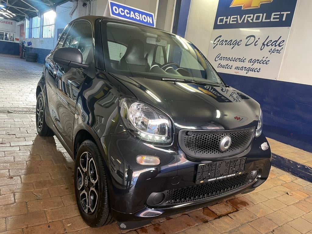 Smart forfour 1.0 i 61 cv 2016 cuir toit carbone, Autos, Smart, Cuir, 116 g/km, Achat, 50 kW
