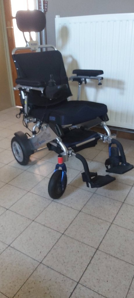 Elektrische opvouwbare rolstoel — Ergo Concept ERGO 08L, Diversen, Ophalen, Inklapbaar, Zo goed als nieuw, Elektrische rolstoel