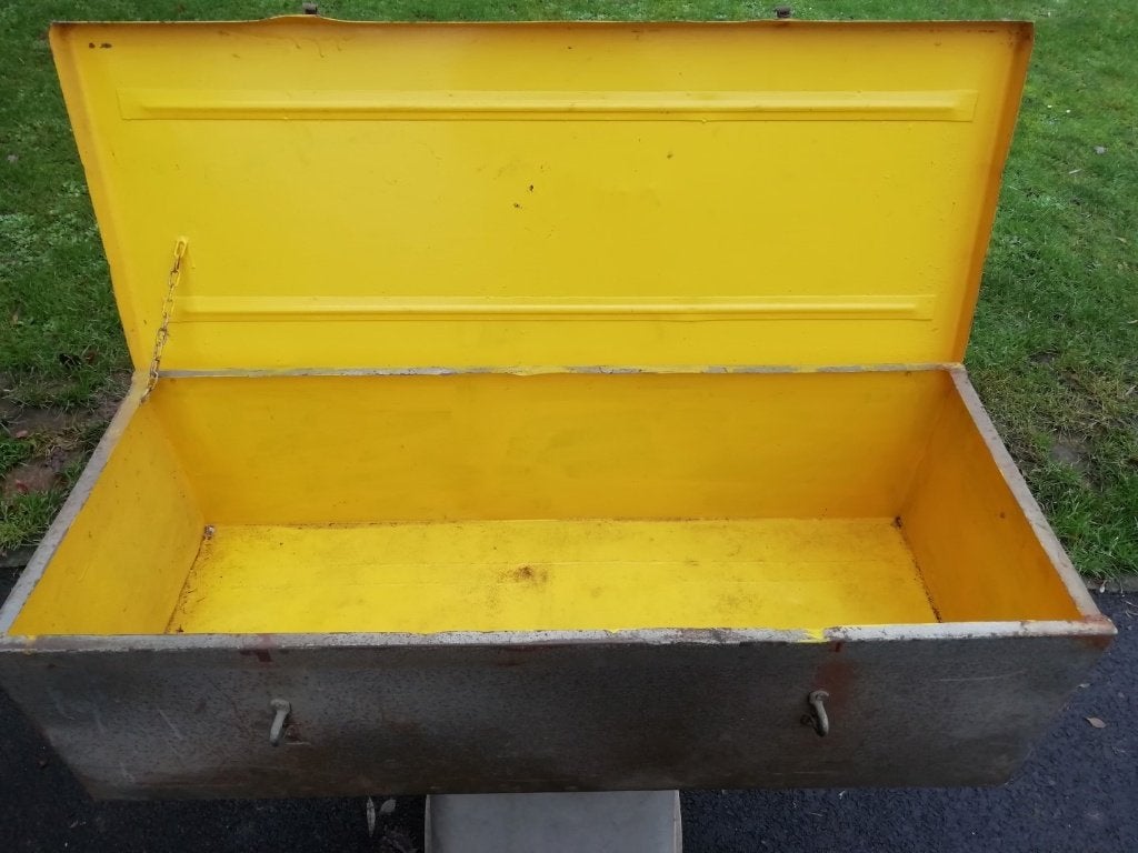materiaalkoffer, Ophalen, Gebruikt