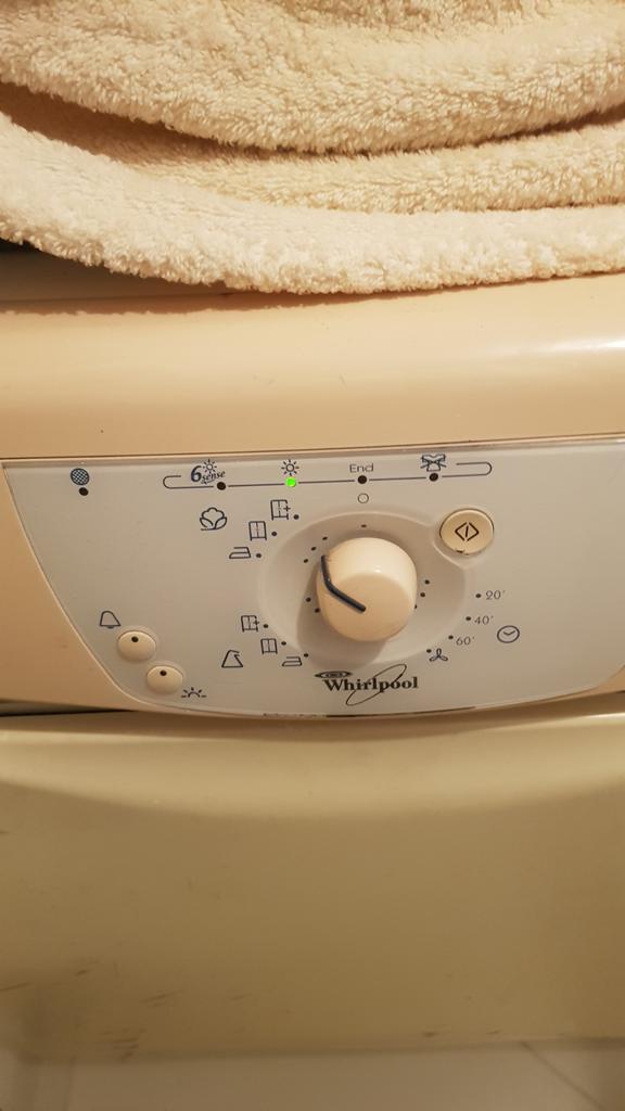 Séchoir Whirlpool 6 Sense à évacuation., Elektronische apparatuur, Droogkasten, Ophalen