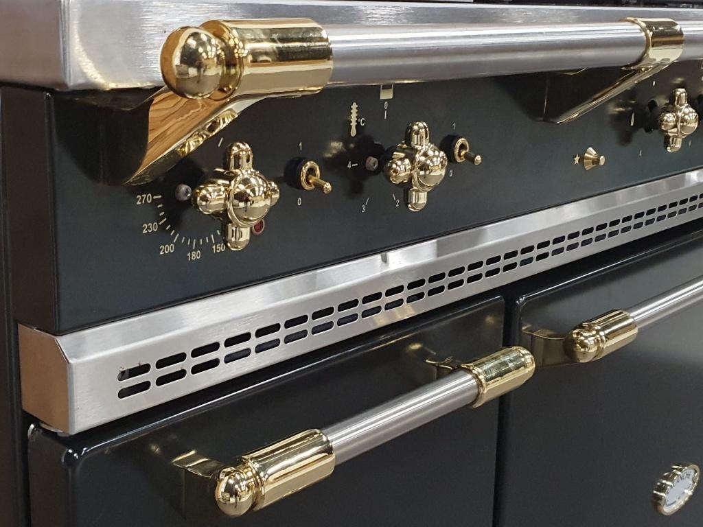 🔥Luxe Lacanche Fornuis 150cm zwart + messing Multicooker, Gaz, Classe énergétique A ou plus économe, Comme neuf, Enlèvement