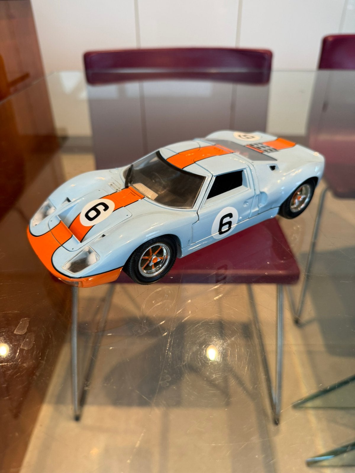 Winner le Mans 1969 1:18 Jacky ICKS ford Gt 40, Enlèvement ou Envoi, Comme neuf, Voiture, Autres marques