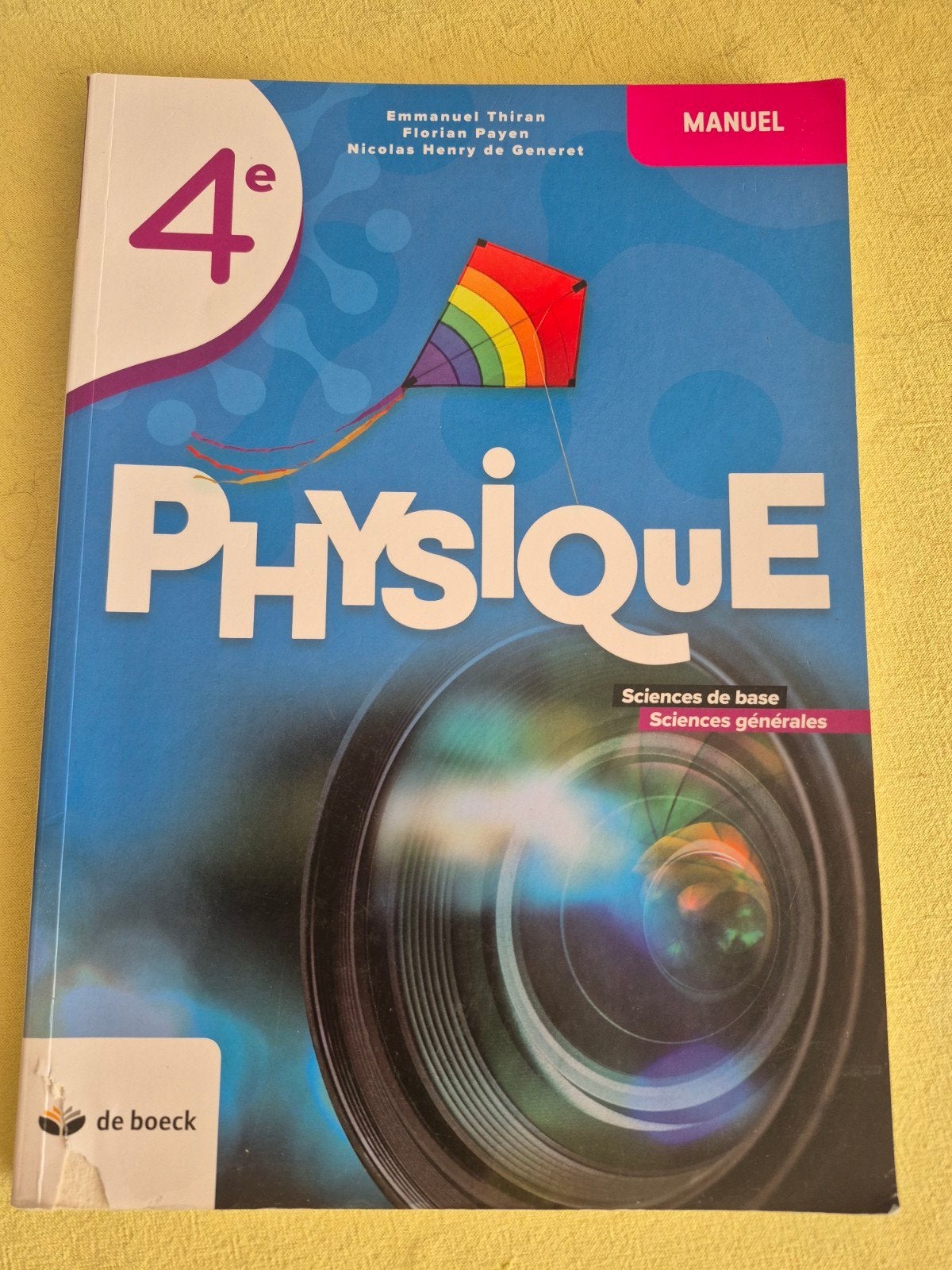 PHYSIQUE MANUEL 4EME, Livres, Physique, Comme neuf, Enlèvement, Secondaire