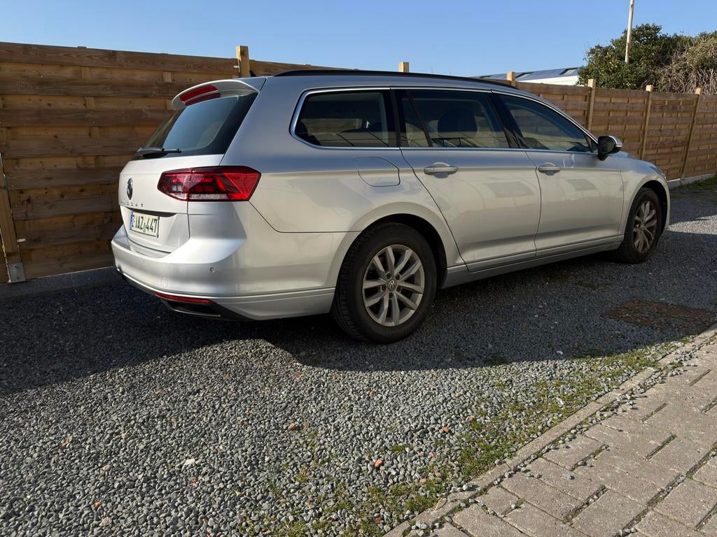 Volkswagen Passat Variant SW 1.6 TDi SCR Style Business DSG, Auto's, Automaat, Stof, 4 cilinders, 1600 cc