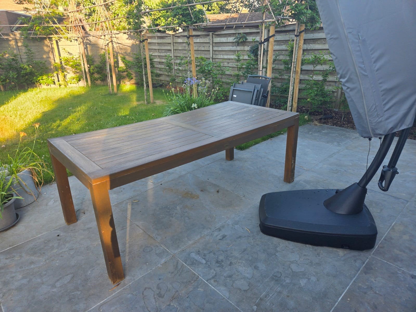 Lange houten tuintafel, Ophalen, Hout