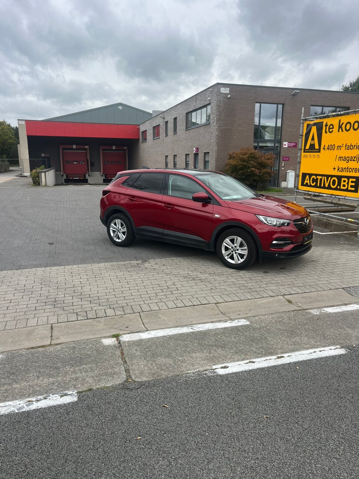 Opel grandland 1500cc diesel, Auto's, Euro 6, SUV of Terreinwagen, Te koop, Parkeercamera