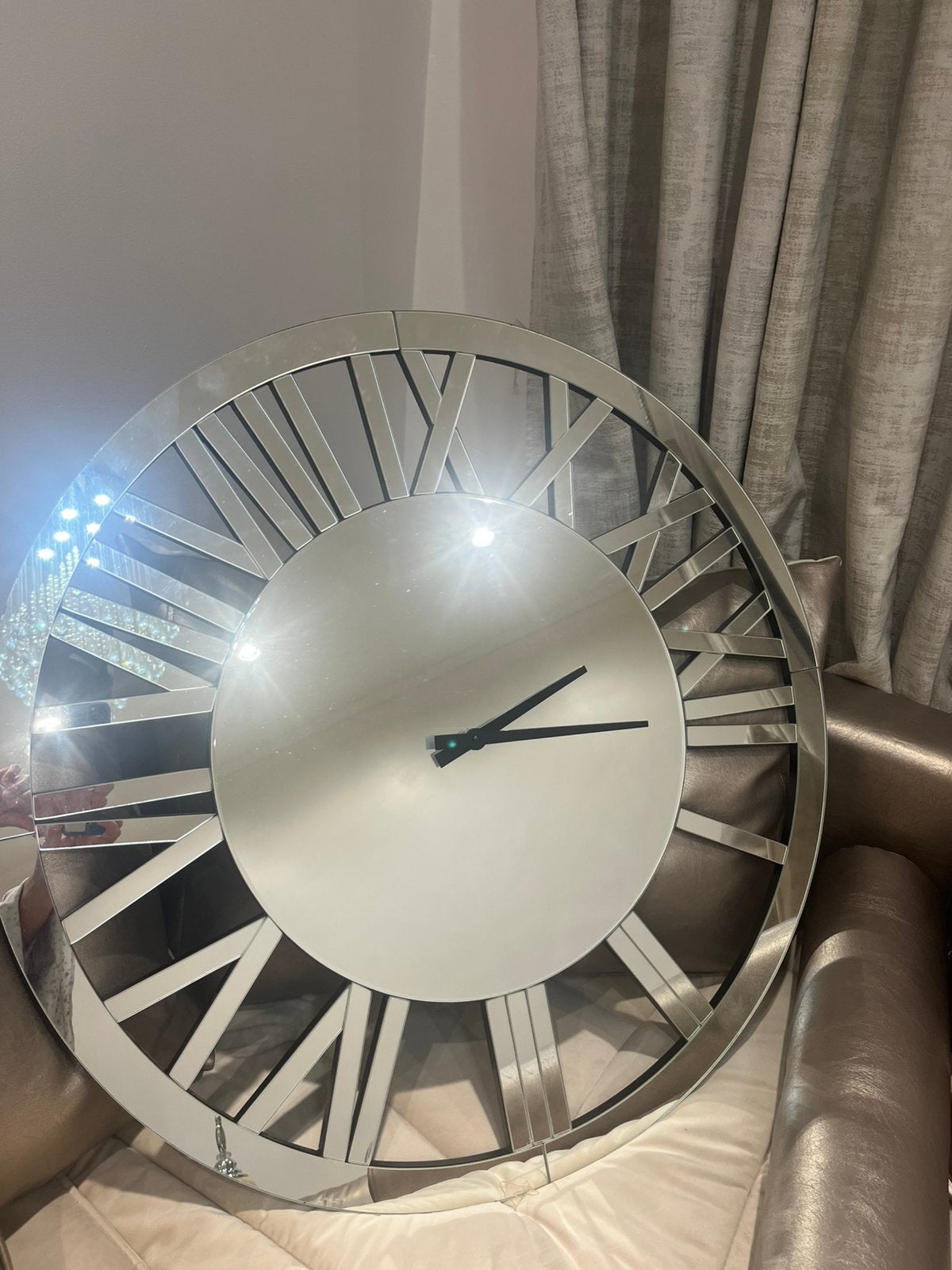 Horloge miroir, Enlèvement, Comme neuf