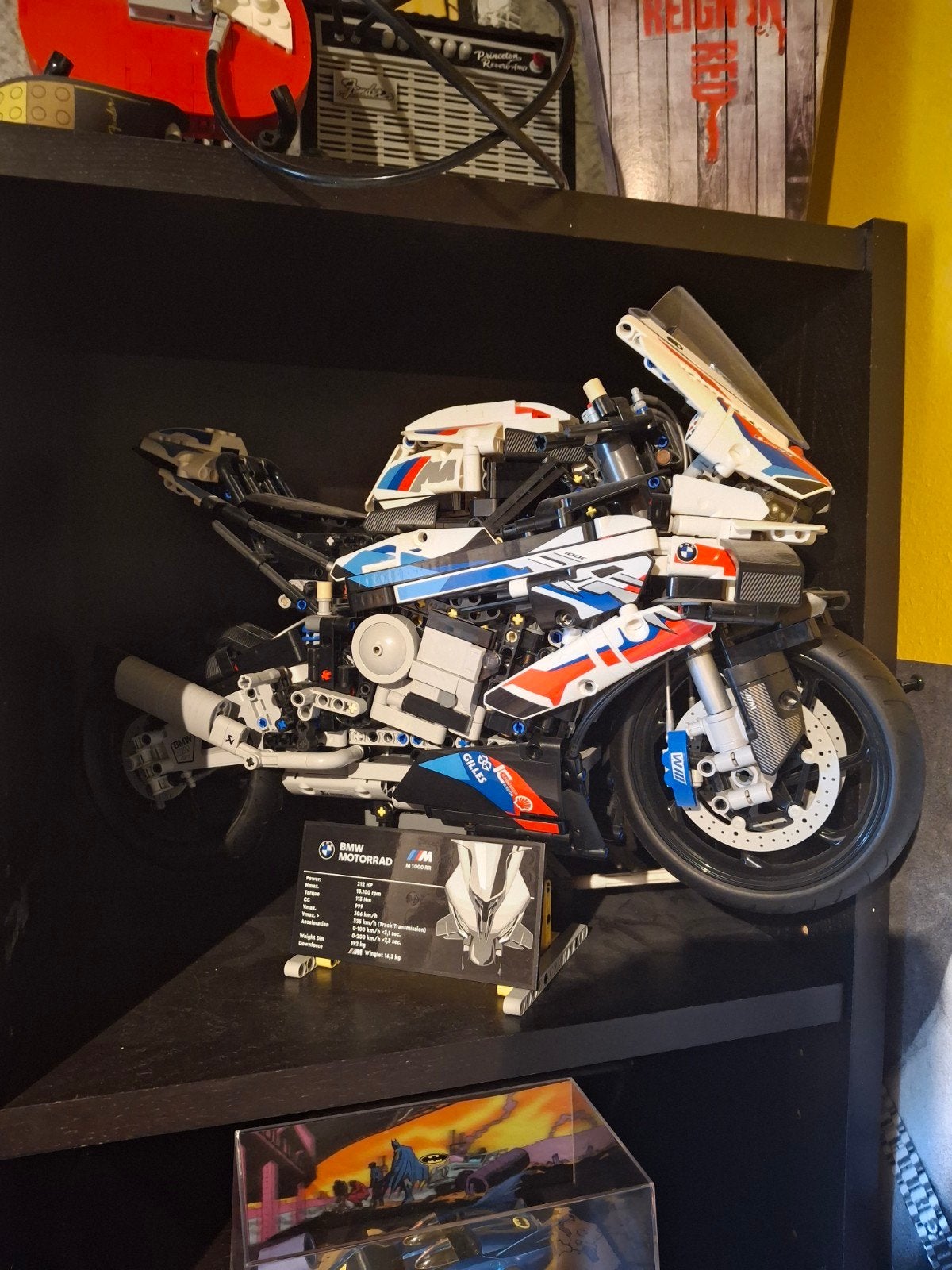 bmw m1000rr, Ophalen