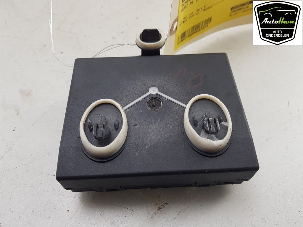 ORDINATEUR VEROUILLAGE CENTRALISE Audi A1 (8X1 / 8XK), Utilisé, Audi