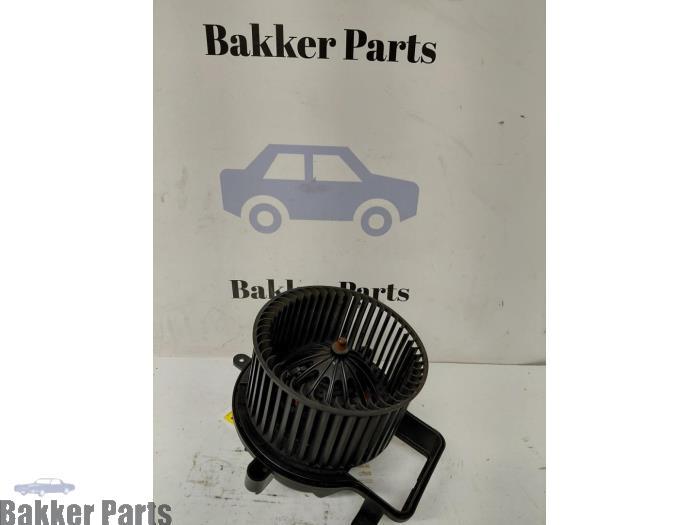 Moteur de ventilation chauffage d'un Peugeot 3008, -, -, 3 mois de garantie, Utilisé