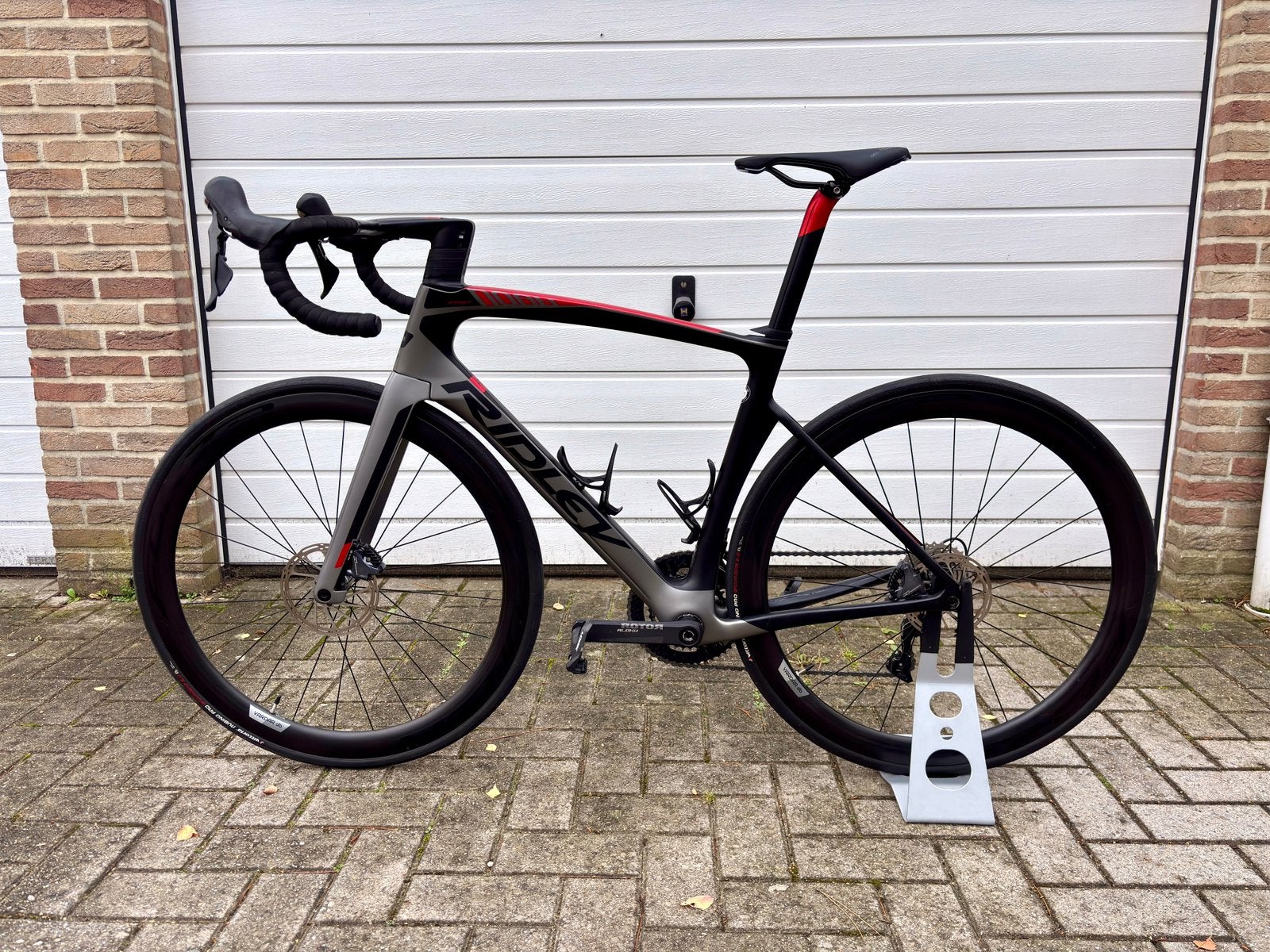Ridley Noah Fast Disc + Tacx Flux 2, Fietsen en Brommers, Carbon, Heren, Zo goed als nieuw, Meer dan 20 versnellingen