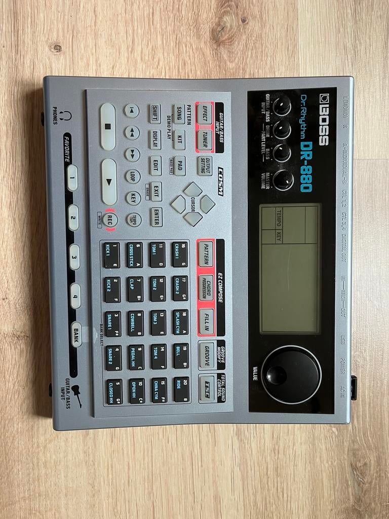 BOSS DR-880 Dr Rhythm MIDI Digital Drum Machine, Muziek en Instrumenten, Ophalen, Gebruikt, Boss