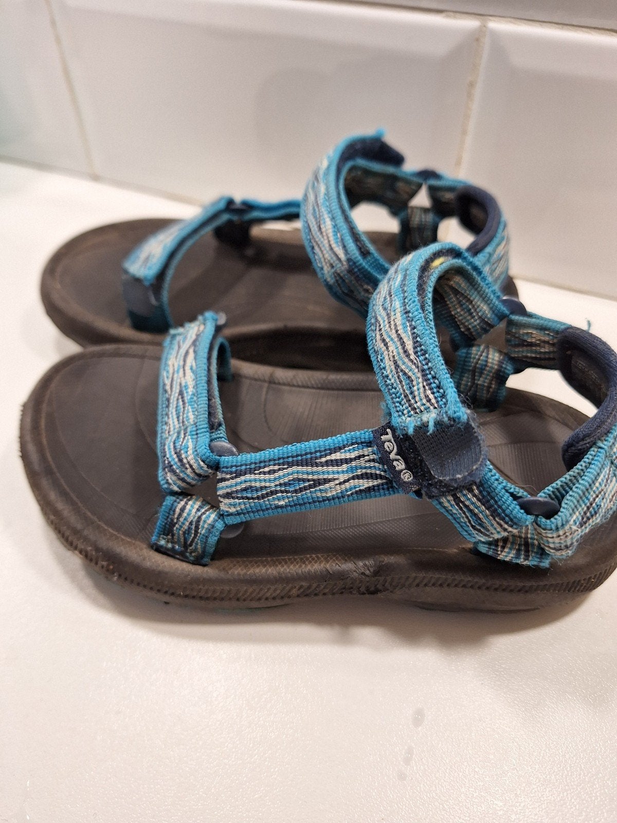 teva sandalen maat 27, Ophalen