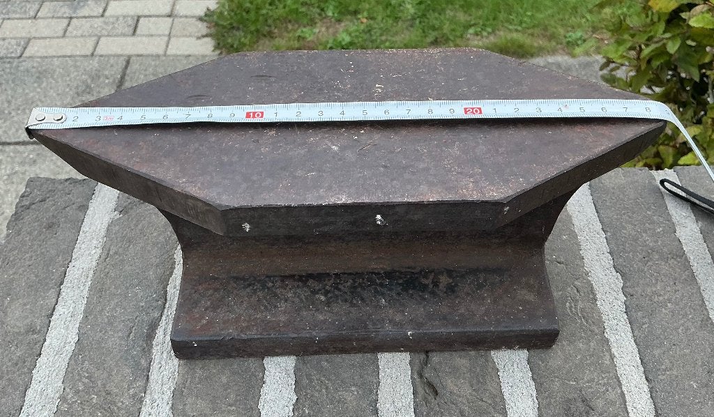 Kleine aambeeld 29 cm lang, Enlèvement
