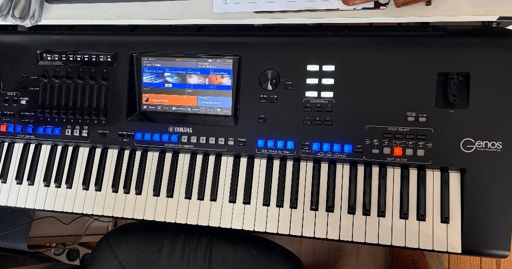 Yamaha Genos 1 keyboard zeer goede staat, Ophalen, Gebruikt, Yamaha, Aanslaggevoelig