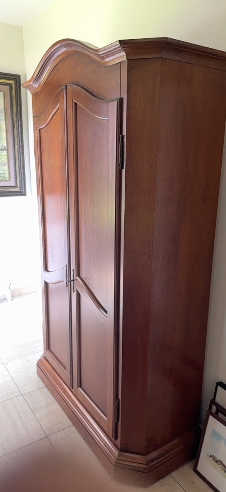 Vestiaire kast, Ophalen