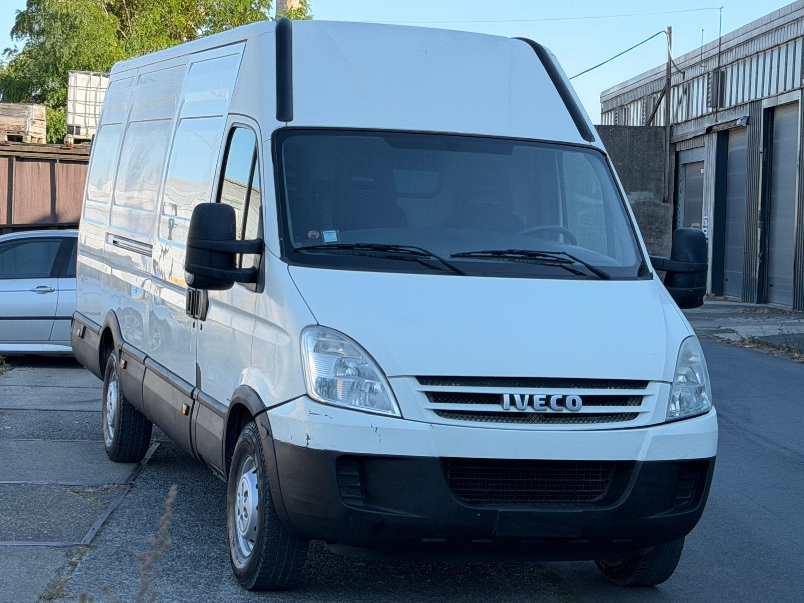 Iveco Daily 2.3 Hpi/H2L3 - Airco - B-rijbewijs -, Auto's, Bestelwagens en Lichte vracht, 4 cilinders, Iveco, Wit, Bedrijf