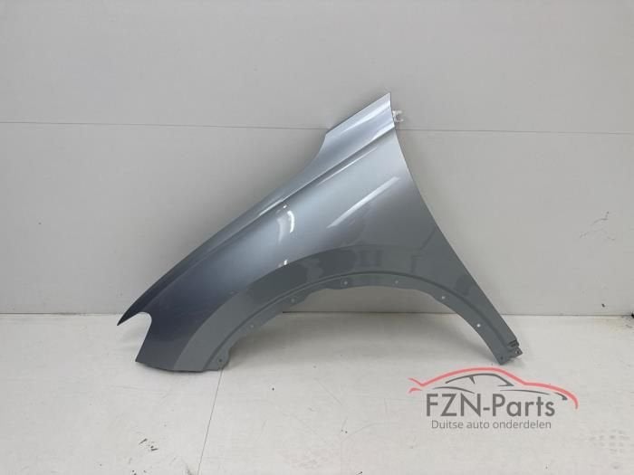 VW Tiguan 571 CT1 Zijscherm Spatscherm Links-voor LM7P (5718, Ophalen of Verzenden, Gebruikt, Spatbord