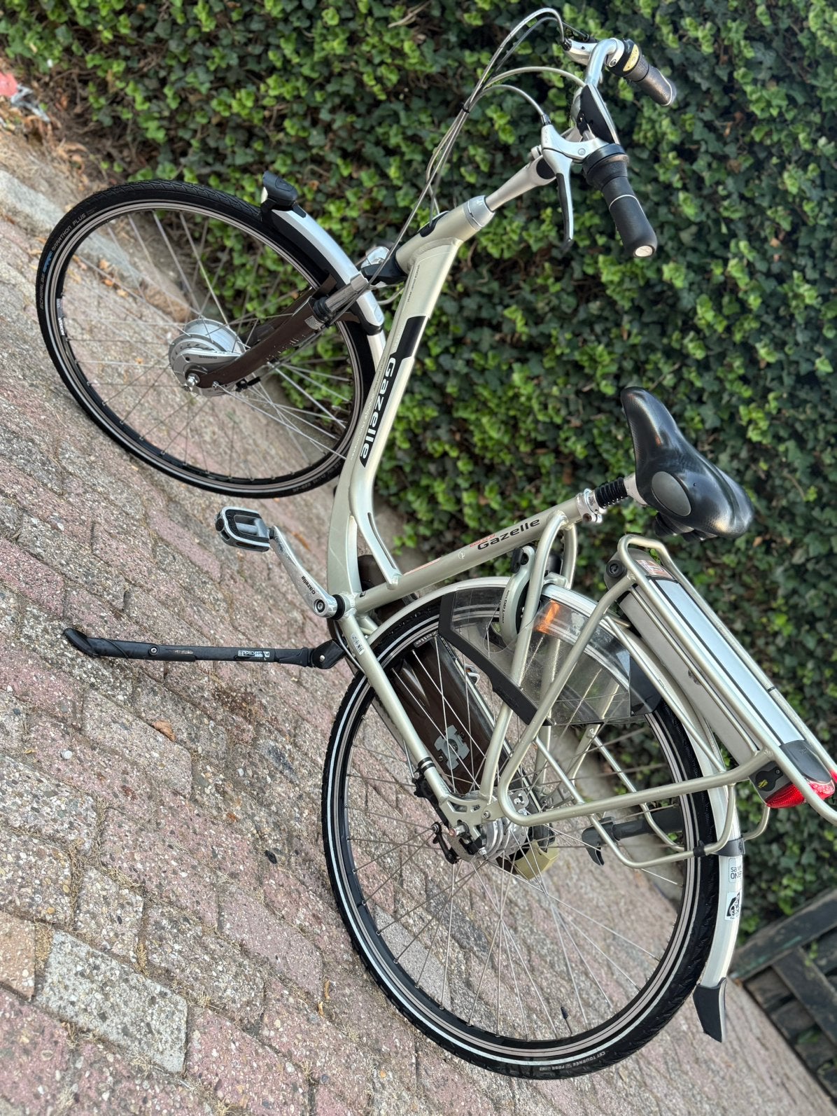 Gazelle elektrische fiets – zeer nette staat accu 1 jaar oud, Fietsen en Brommers, Elektrische fietsen, Ophalen, Gazelle