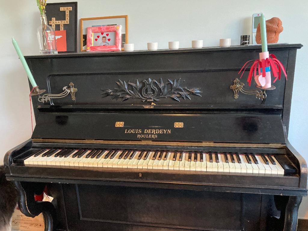 Piano, Musique & Instruments, Enlèvement, Utilisé, Noir, Piano