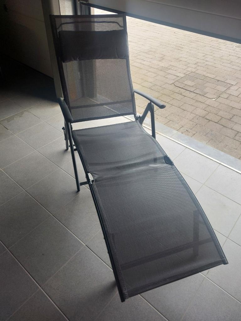 1 ligbed te koop, Ophalen