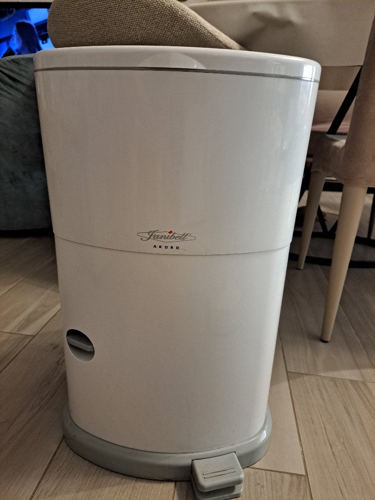 Janibell akord luieremmer 41liter, Ophalen, Gebruikt, Luieremmer, Overige merken