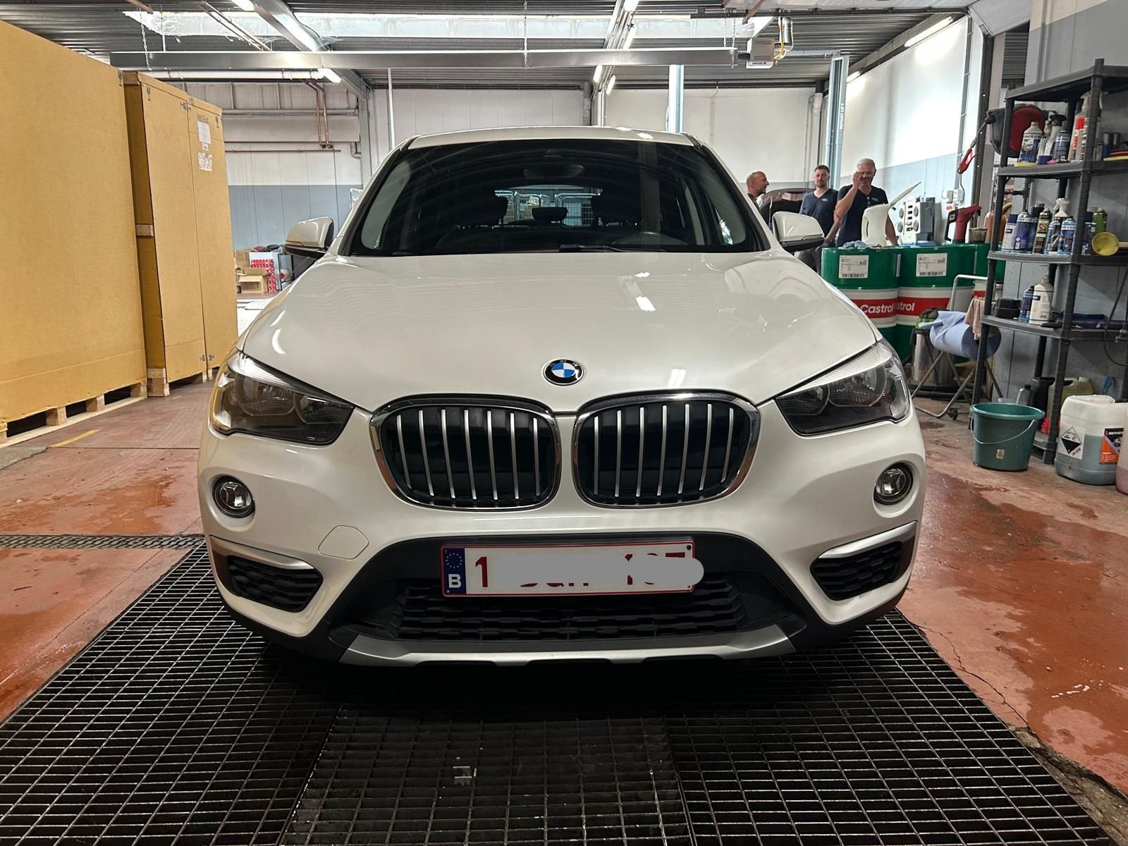 BMW x1, Autos, BMW, Feux de jour LED, Achat, Euro 6, Boîte manuelle