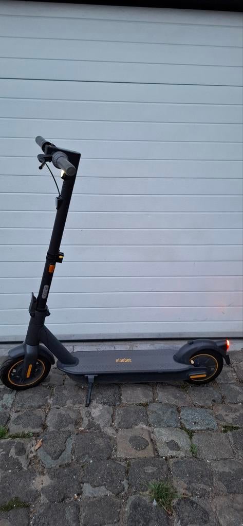 Step Ninebot G30 Max, Fietsen en Brommers, Steps, Gebruikt, Elektrische step (E-scooter), Ophalen