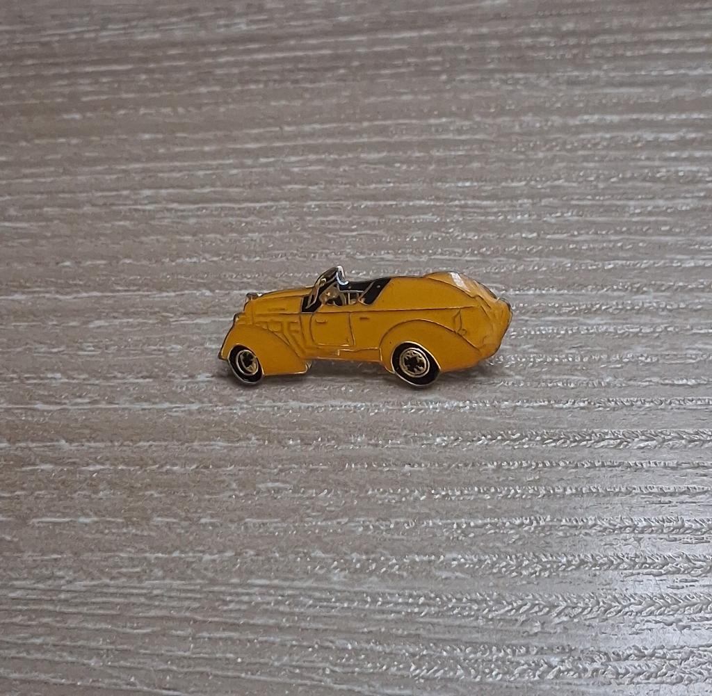 PIN - BUGATTI - AUTO - VOITURE - CAR, Collections, Envoi, Utilisé, Transport, Insigne ou Pin's