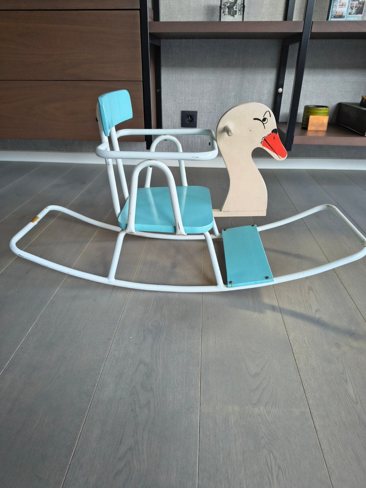 belle chaise berçante originale avec image de cygne, Enfants & Bébés, Enlèvement