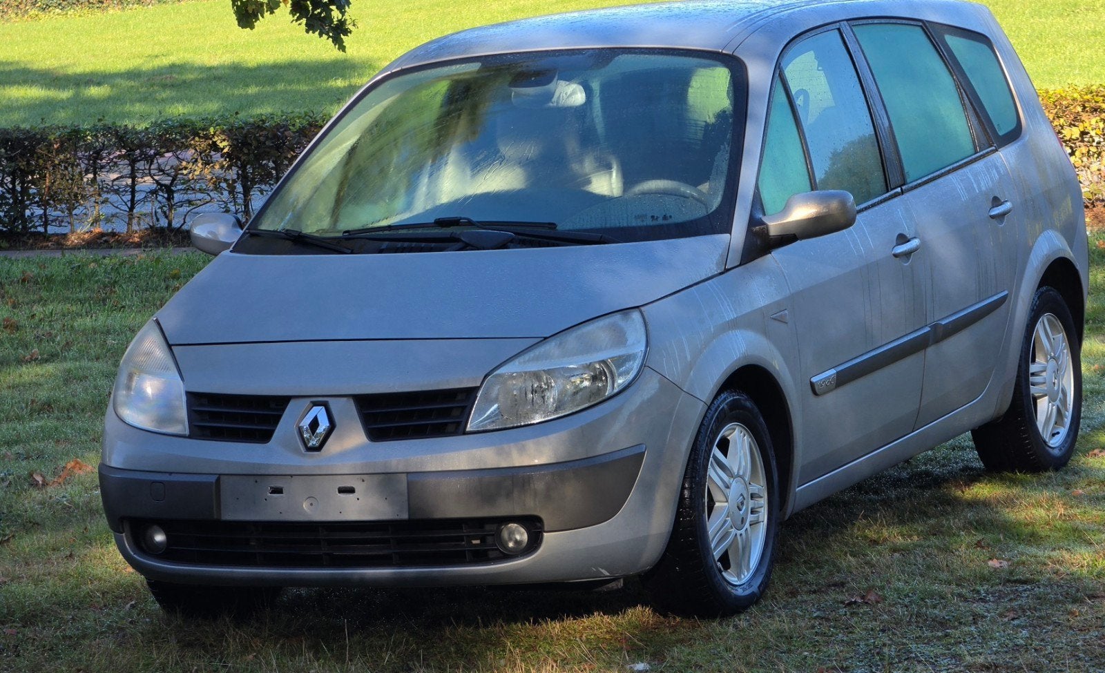 renault scenıc 1.9 dcı bj 2005 7 plaatsen (aırco) 210000 km, Auto's, Particulier, https://public.car-pass.be/vhr/72e924cc-6fac-4296-9108-b5249f7337d6