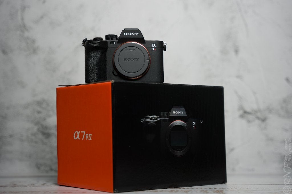 Sony Alpha 7R V (ILCE-7RM5), Uitstekende staat, Audio, Tv en Foto, Fotocamera's Digitaal, Ophalen, Bluetooth, Sony, Screenprotector